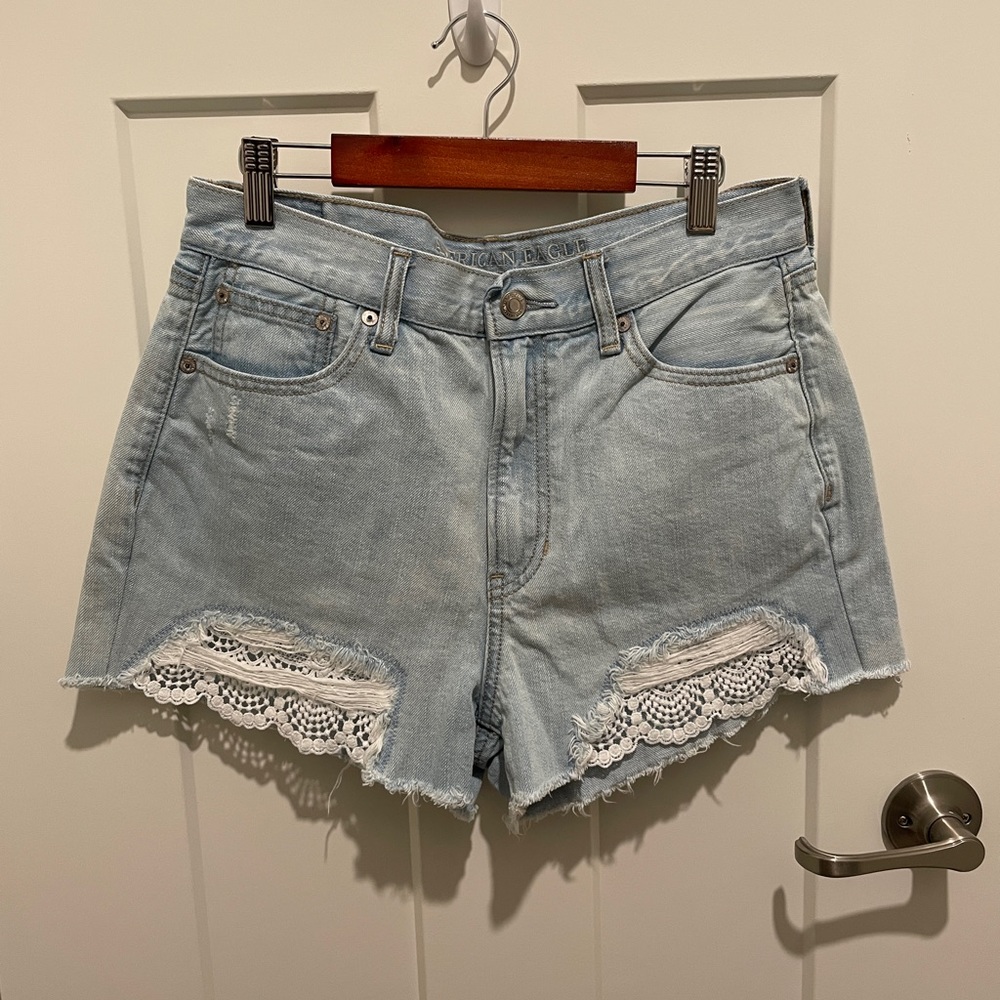 American Eagle Mom Short with Lace Detail